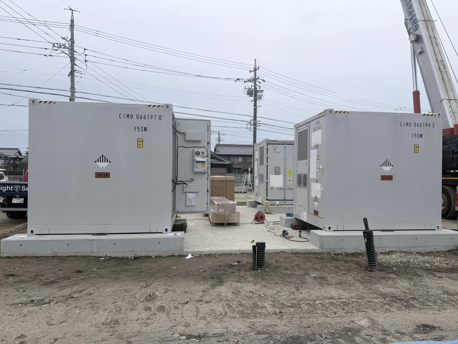 茨城県 高圧系統用蓄電所(1,999kW/7,996kWh)